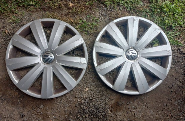 2db 16 colos gy�ri Volkswagen d�szt�rcsa