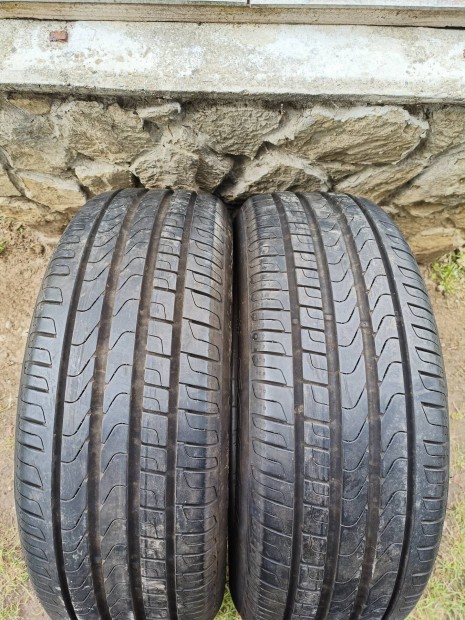 2db 17 / 17" Pirelli Scorpion 215/60 R17 nyri gumi