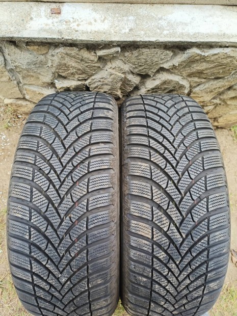 2db 17 / 17" Semperit Speed-Grip5 225/55 R17 téli gumi