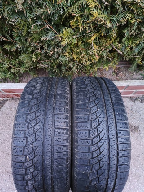 2db 18 / 18" Nokian 235/50 R18 téli gumik