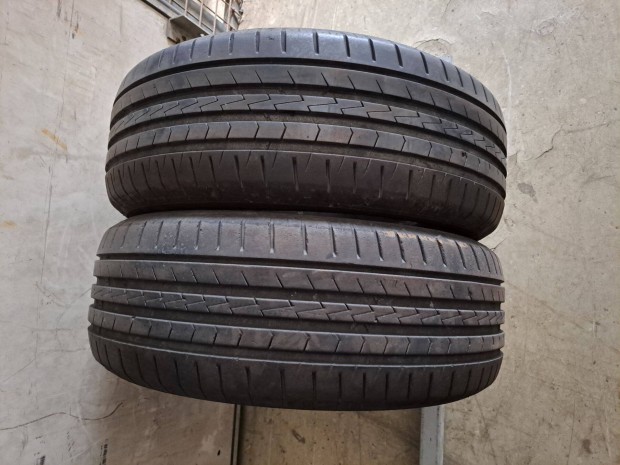 2db 195/60 R15 Vredestein Sportrac 5 nyári gumi eladó! ára! 8500Ft/db
