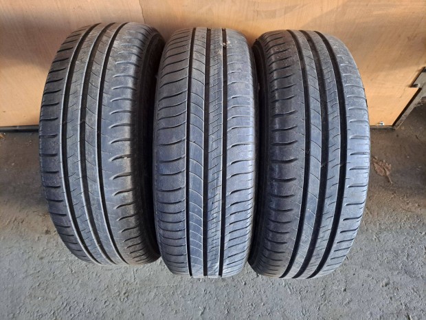 2db 195/65 R15 Michelin Energy Saver Nyári gumi eladó!!! ára 5000Ft/db