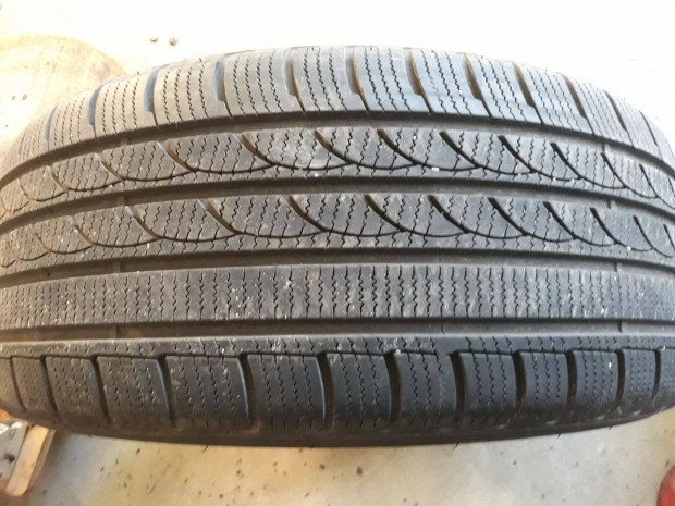 2db+1db ingyen 235/55 R17 Rotalla Ice-Plus téli gumi eladó!!! (DOT2019