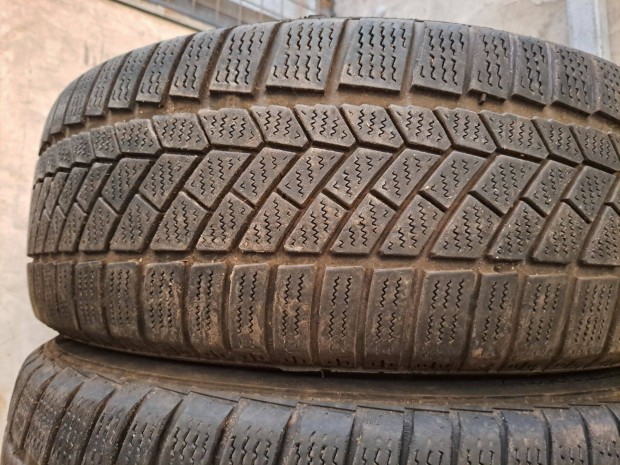 2db 205/50 R17 Continental Wintercontact TS 830 P SSR RSC (Defekttűrő)