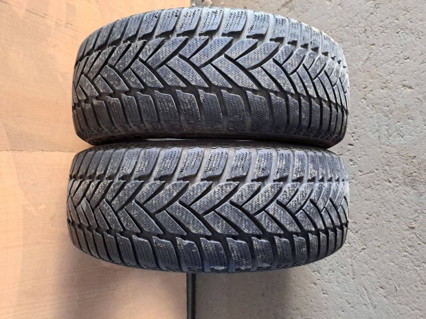 2db 205/60 R15 Dunlop SP Winter Sport M3 Téli gumi eladó! ára! 5000Ft/