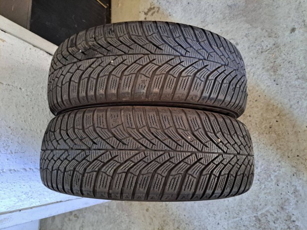 2db 205/60 R16 Kumho Wintercraft WP52 Tli gumi elad!!! (DOT2022.19h