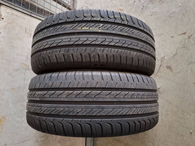 2db 215/55 R16 GT Radial FE1 (Peremvédős) Nyári gumi eladó!!!