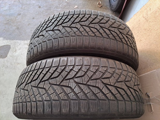 2db 225/55 R17 Yokohama W.drive Téli gumi eladó!!! ára! 10000Ft/db