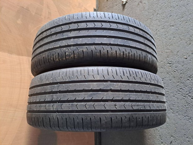 2db 225/60 R17 Continental Premiumcontact 5 SUV Ny�ri gumi elad�! (DOT