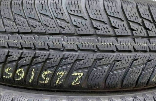 2db 225/65 r17 Nokian téli 2014 7mm,,10000ft/db