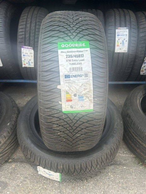 2db 235/45×17 Goodride 4 évszakos új gumiabroncs. (*3558825*)