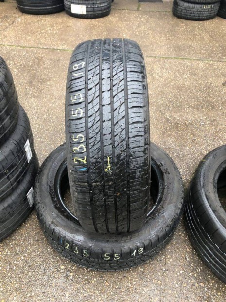 2db 235/5519 Kumho nyri gumiabroncs. (*3633718*)