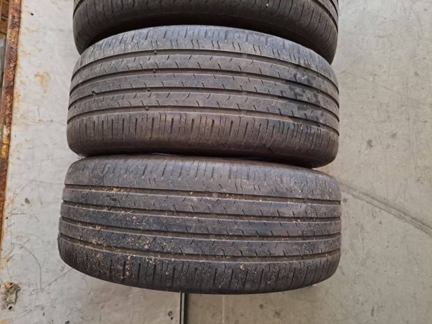 2db 235/55 R18 Continental Ecocontact 6 Nyári gumi eladó! (DOT2021)