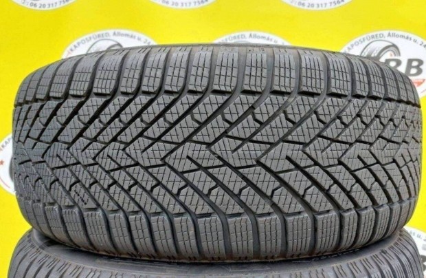 2db 235/55 r17 Pirelli Cinturato winter2,,Évj 2021,,7.5mm 25000ft/db