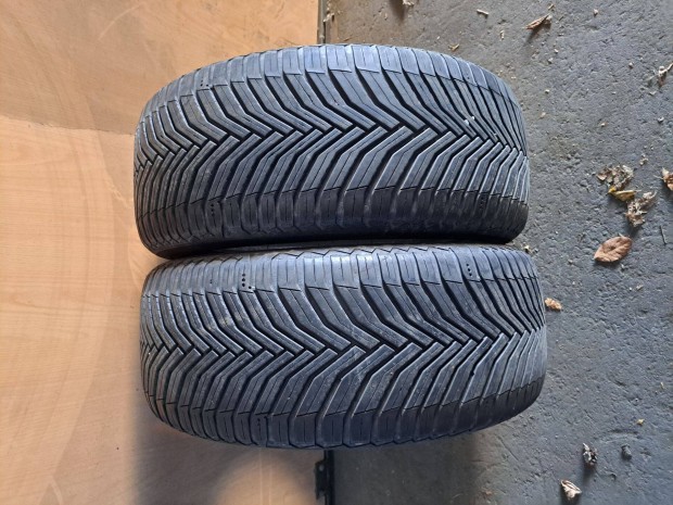 2db 245/45 R18 Michelin Crossclimate 2 Ngyvszakos gumi elad (DOT22