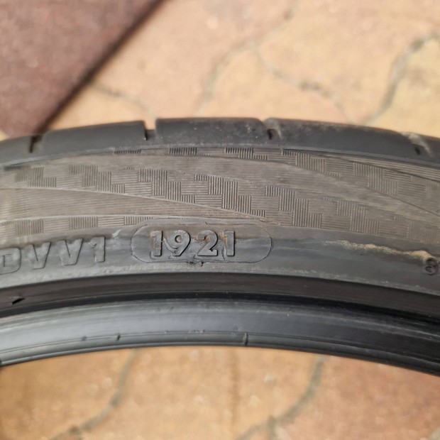 2db 265/30 21 vredestein nyárigumi 265 30 r21 nyári gumi