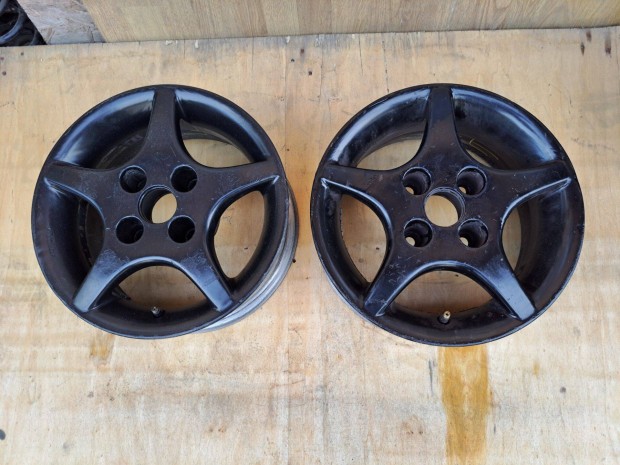 2db 4x108 13" Ford Alufelni Eladó! ára 7500Ft/db 5,5jx13 Pótkeréknek