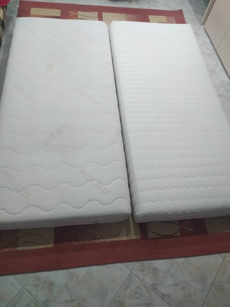 2db 90*200-as rugs matrac elad 