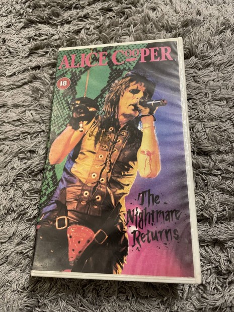 2db Alice Cooper koncert vhs kazetták