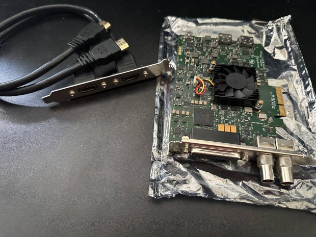 2db Blackmagic decklink studio 4K