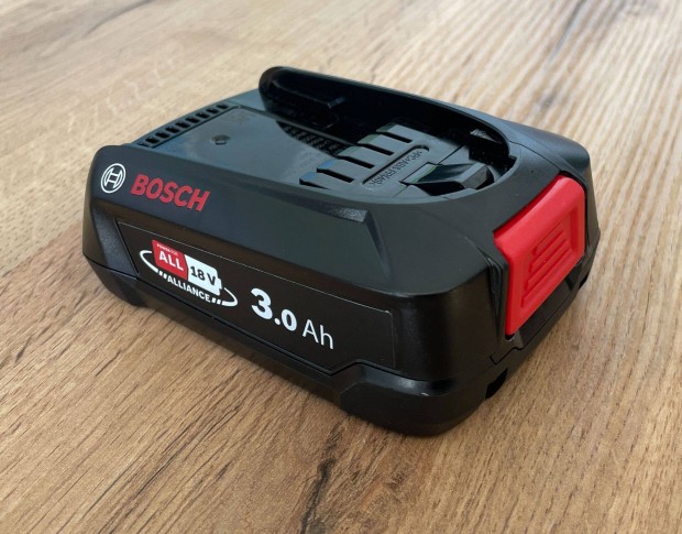 2db Bosch 18V 3Ah akkumultor