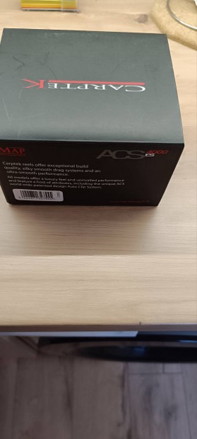 2db Carptek ACS 4000-es nyeletőfékes orsó