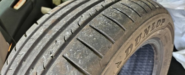2db Dunlop Sport Blueresponse 215/55R16 nyári gumi