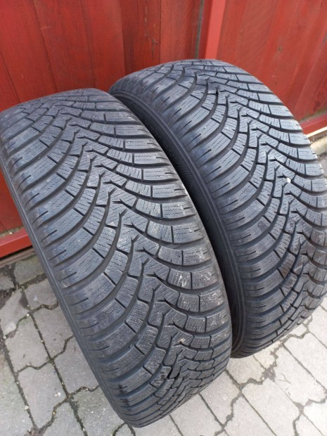 2db Falken 225/55 R18 tli gumi