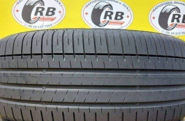 2db Falken Azenis 235/55 r17 2018 5,5-6mm 15 000 Ft/db