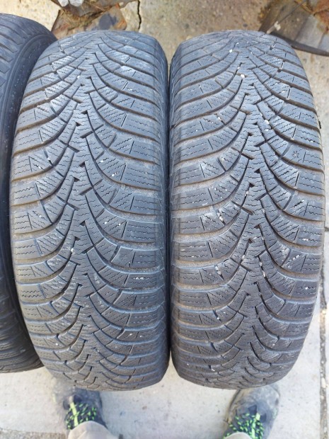 2db Goodyear 195/65 R15 tli gumi elad 2019 vjrat