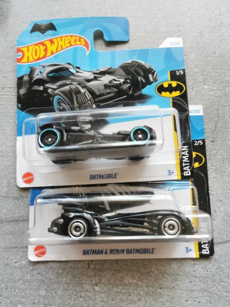 2db Hot Wheels (Batmobile)