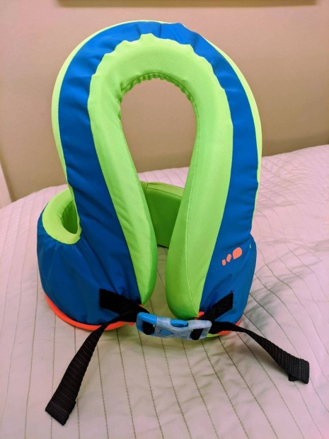 2db Nabaiji szmellny Swimvest+