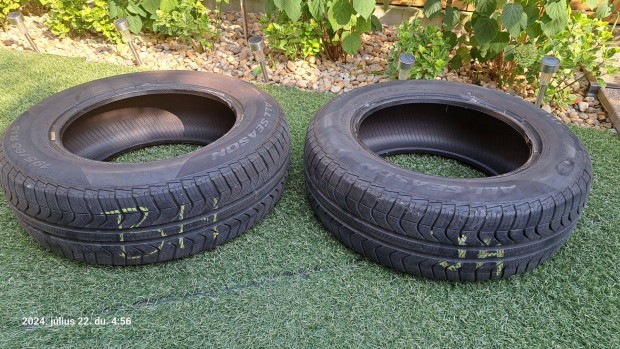 2db Pirelli Cinturato ALL Season PLUS ngyvszakos abroncs 195/65 R15