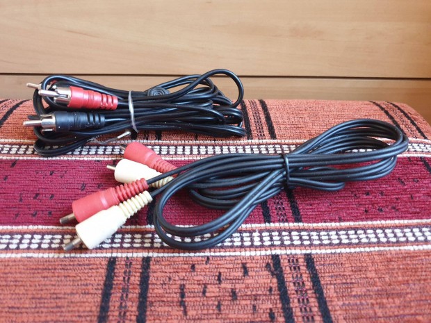 2db RCA kbel egyben (150cm + 250cm)