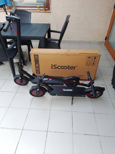 2db j Iscooter i9Max ami ersebb mint aminek tnik 500/800 W