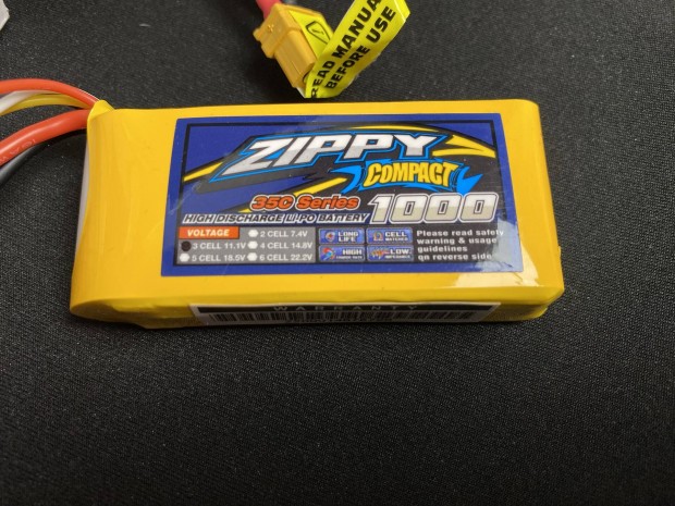 2db j Zippy compact 1000 mAh 3s 35c lipo pack