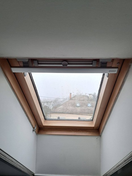 2db Velux tettri ablak