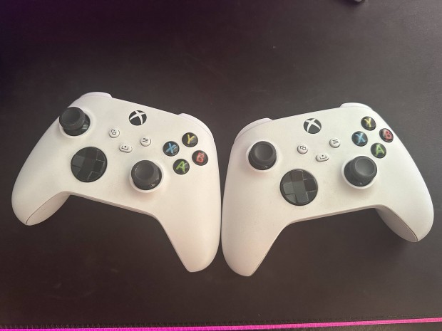 2db Xbox series x/s kontroller (garancis!)