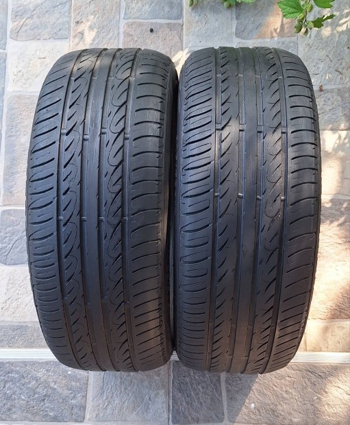 2db Firestone TZ300 205/55 R16 Nyári gumi