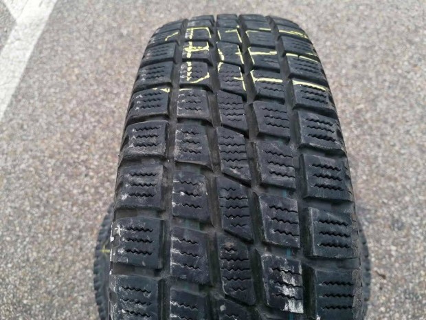 2db. Toyo 195/70R15C, 15C téli gumi eladó