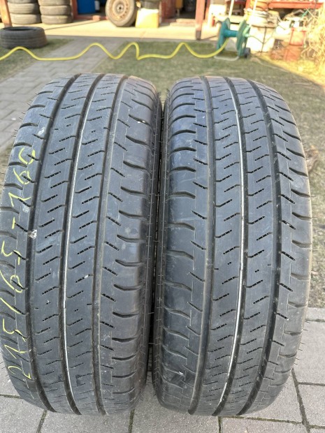 2db lnyegben j 215/65 R16C Falken nyri gumi 2022-es