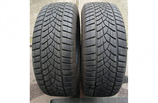 2db újszerű 225/60 R17 Goodyear téli gumi 2021-es 225/60R17 17