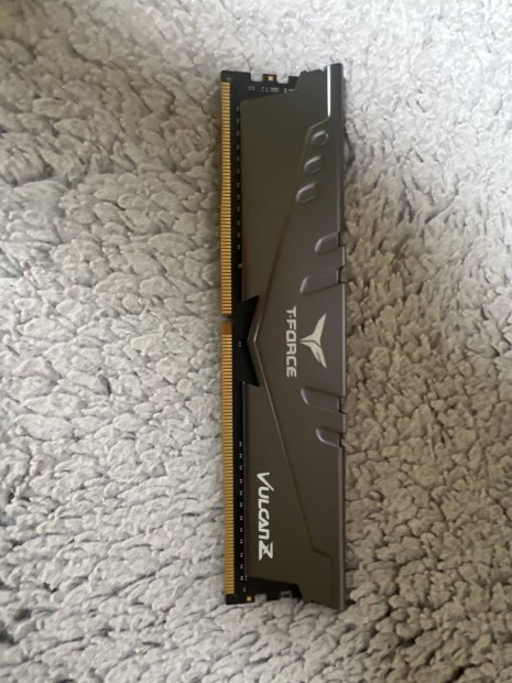 2x8gb Ram Team group és HP