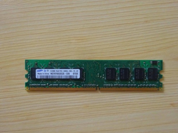 2x Samsung 512MB RAM DDR2