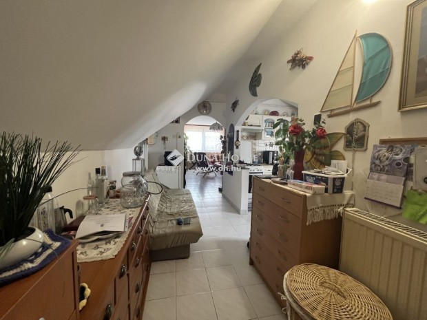 302 nm-es h�z elad� Szombathely