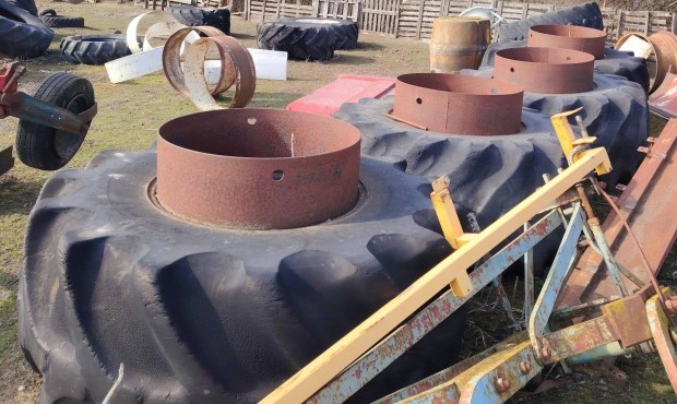 30,5L-32-es ikerkerekek