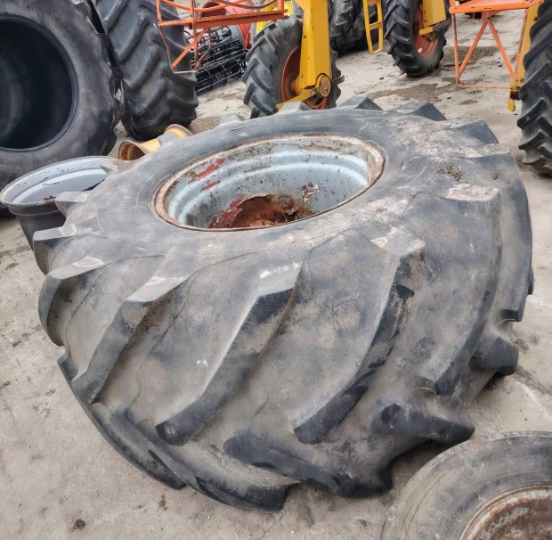 30,5x32 szerelt ker�k