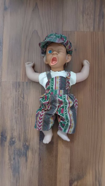 30 cm-es karakter baba elad!