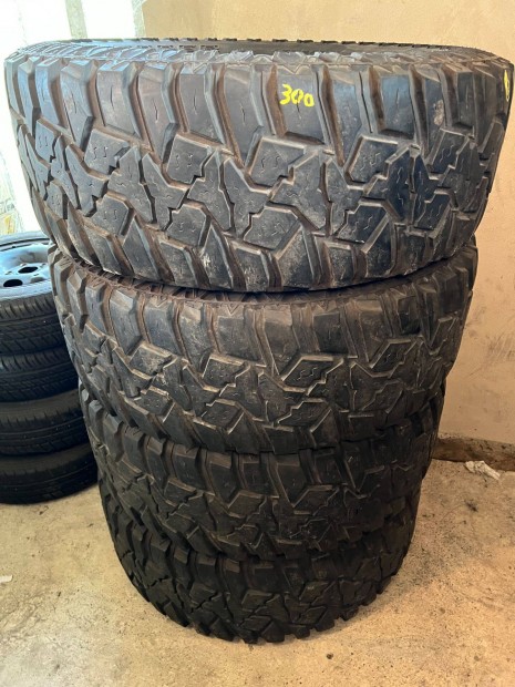 315/70 R17 cooper discover MTP 4db tli gumi