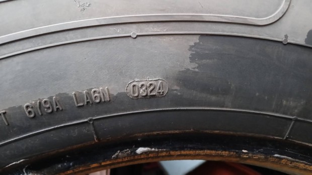 315 70 r 22.5 Matador h�z�